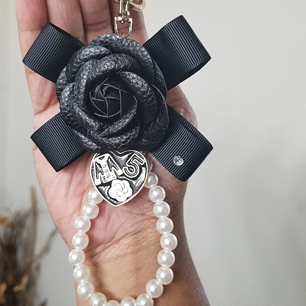 Black Rose and pearl Purse Charm